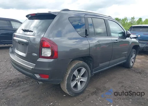 2017 Jeep Compass High Altitude 4X4 из США, поврежденный, VIN 1C4NJDEB4HD171990